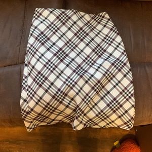 Express Size 2. NWT